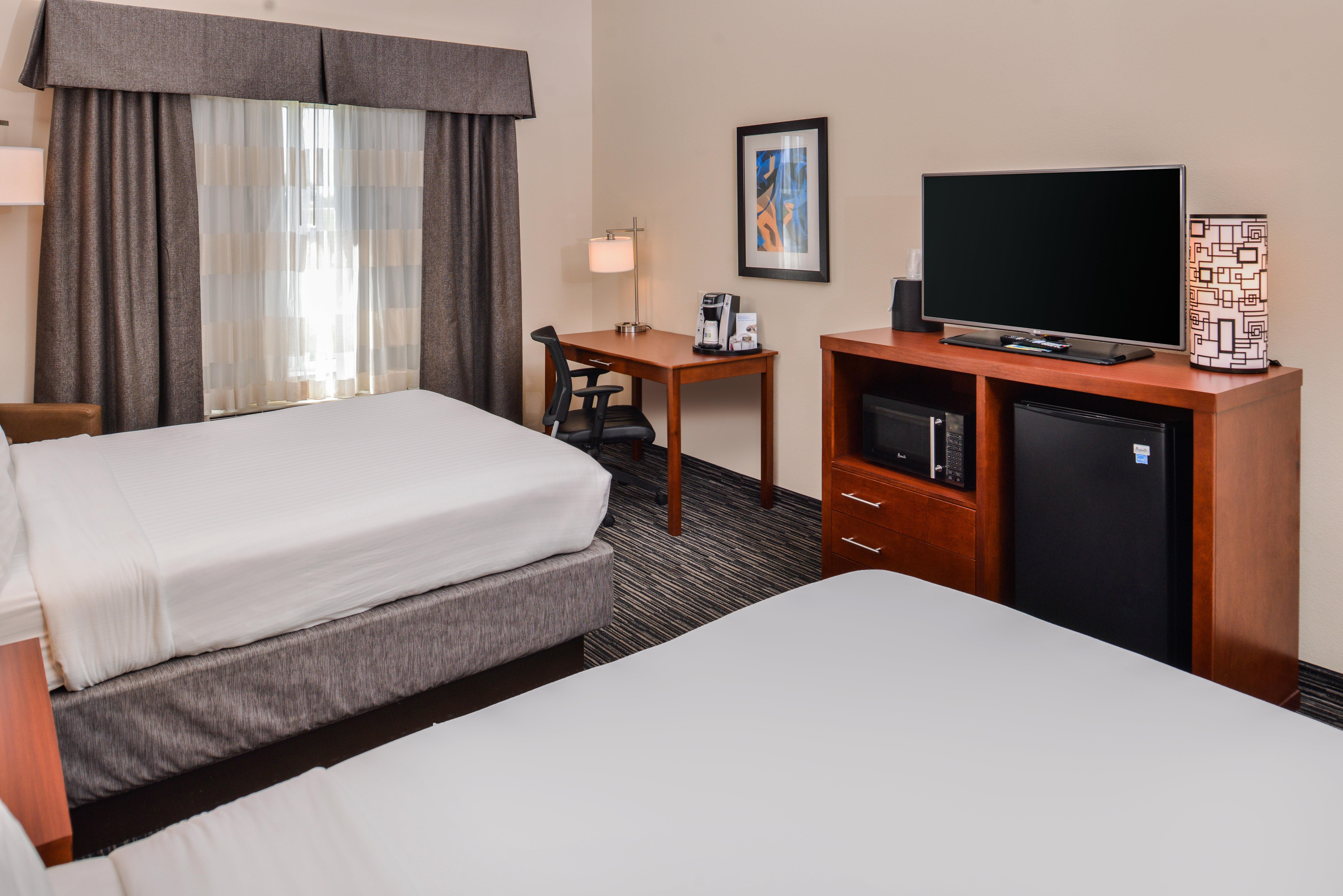 Holiday Inn Express Hotel & Suites York By Ihg Екстериор снимка