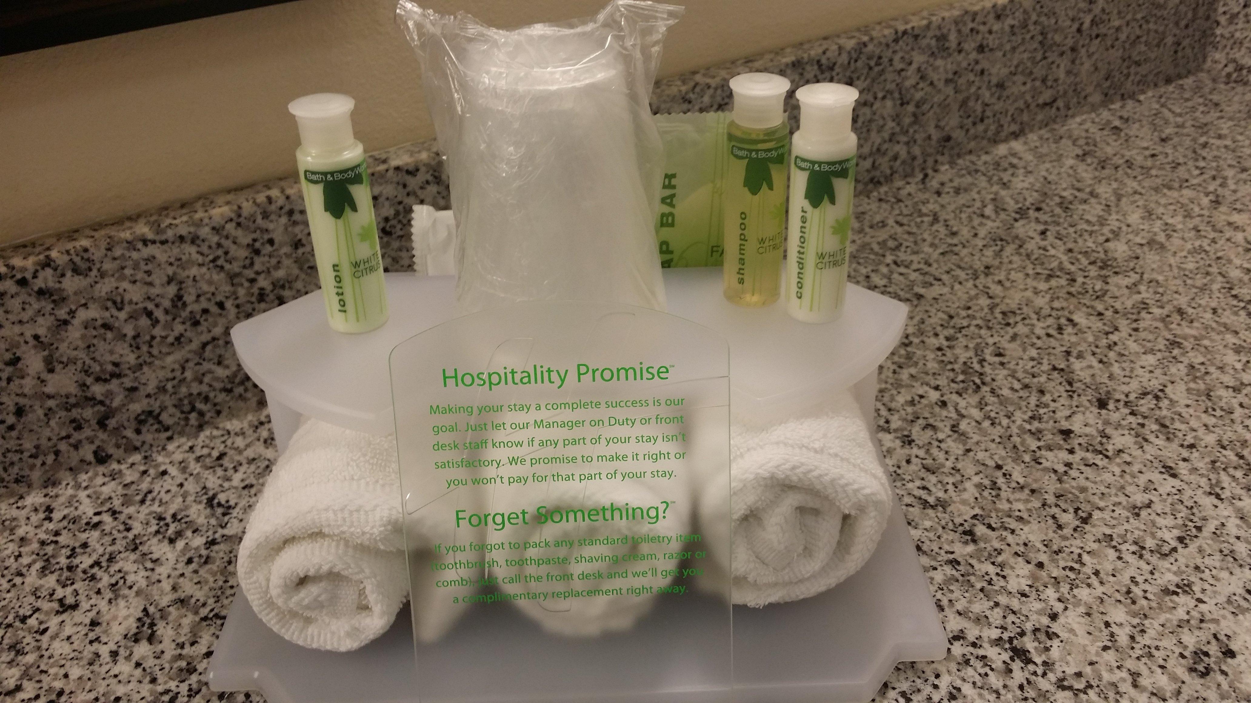 Holiday Inn Express Hotel & Suites York By Ihg Екстериор снимка