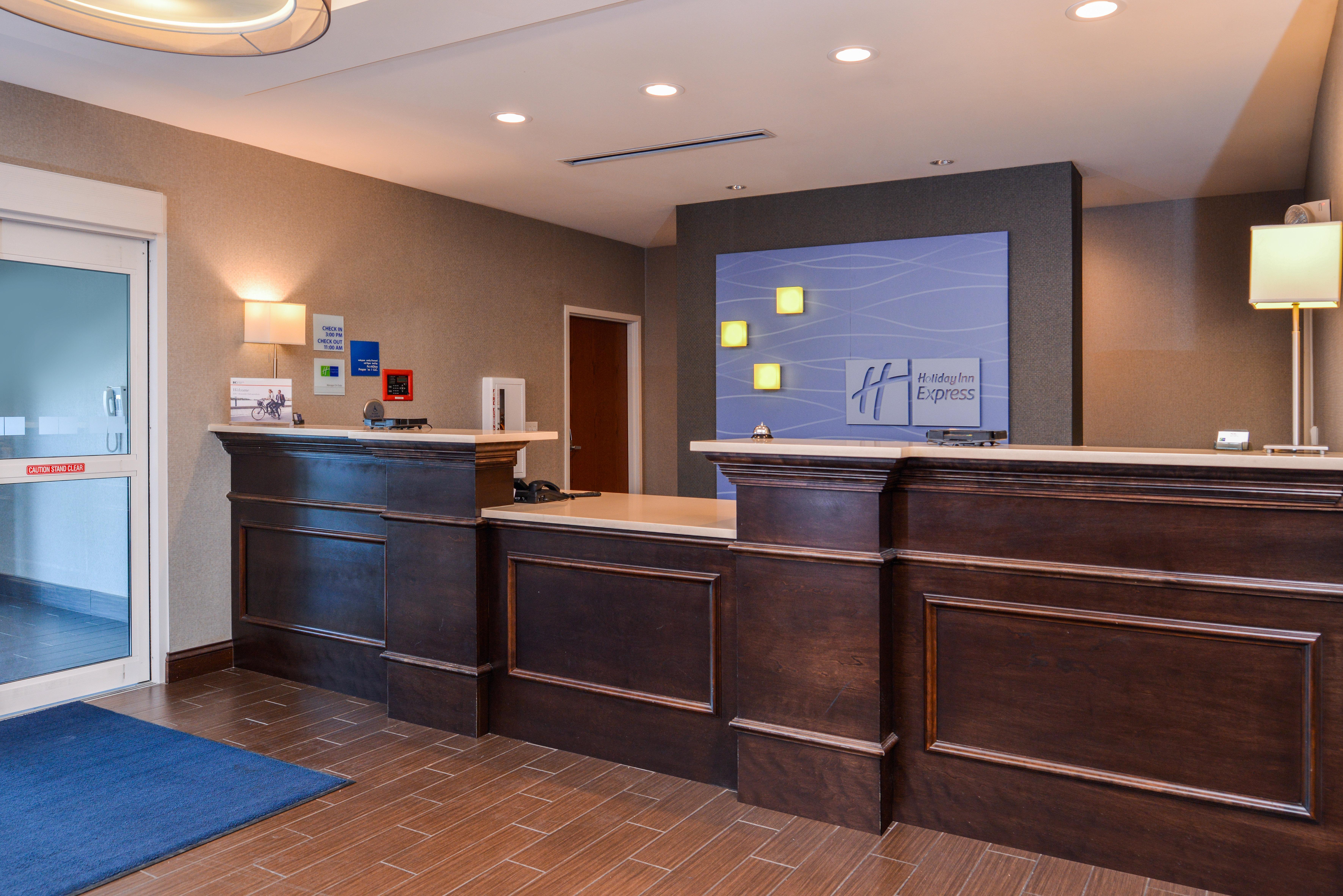 Holiday Inn Express Hotel & Suites York By Ihg Екстериор снимка