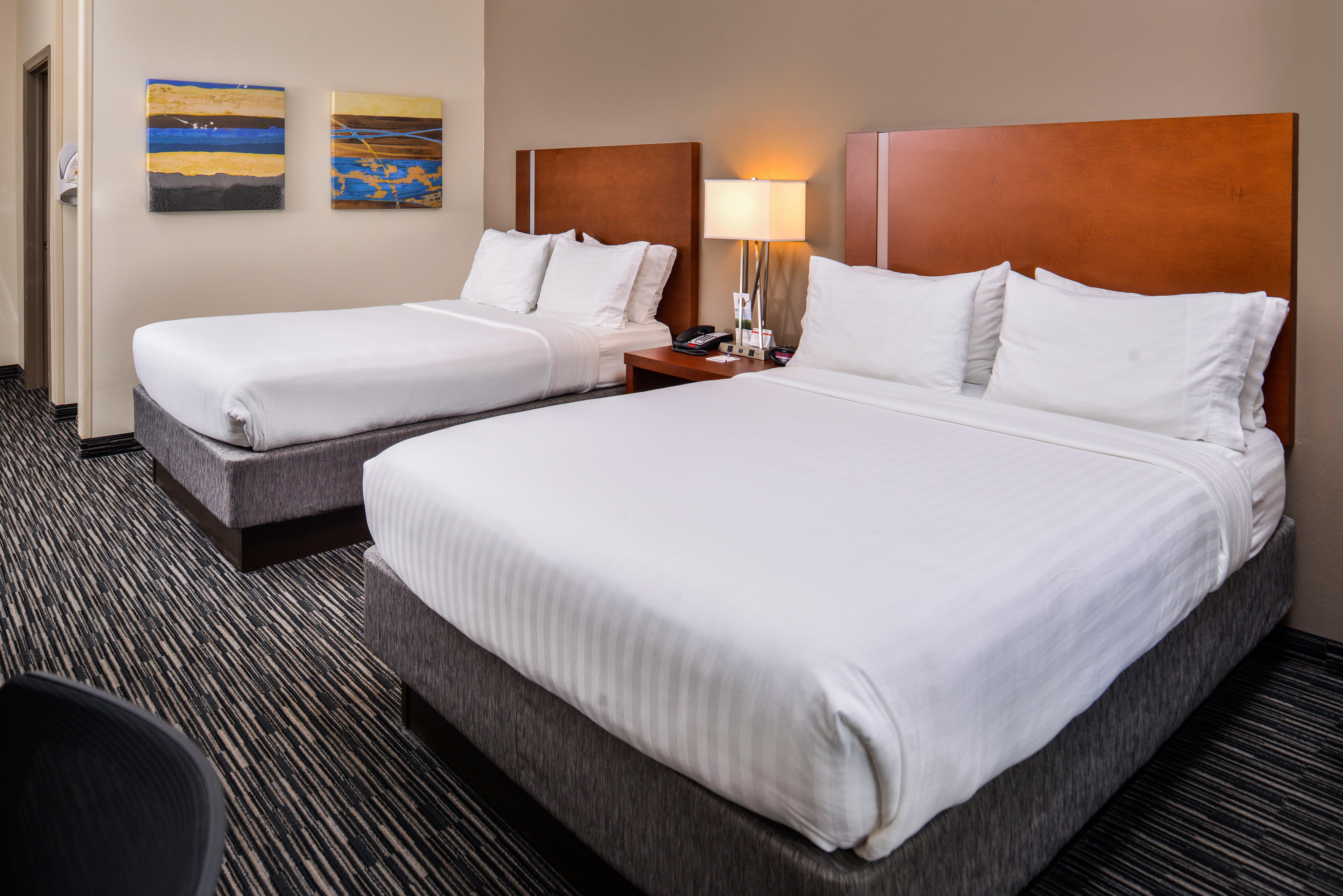 Holiday Inn Express Hotel & Suites York By Ihg Екстериор снимка