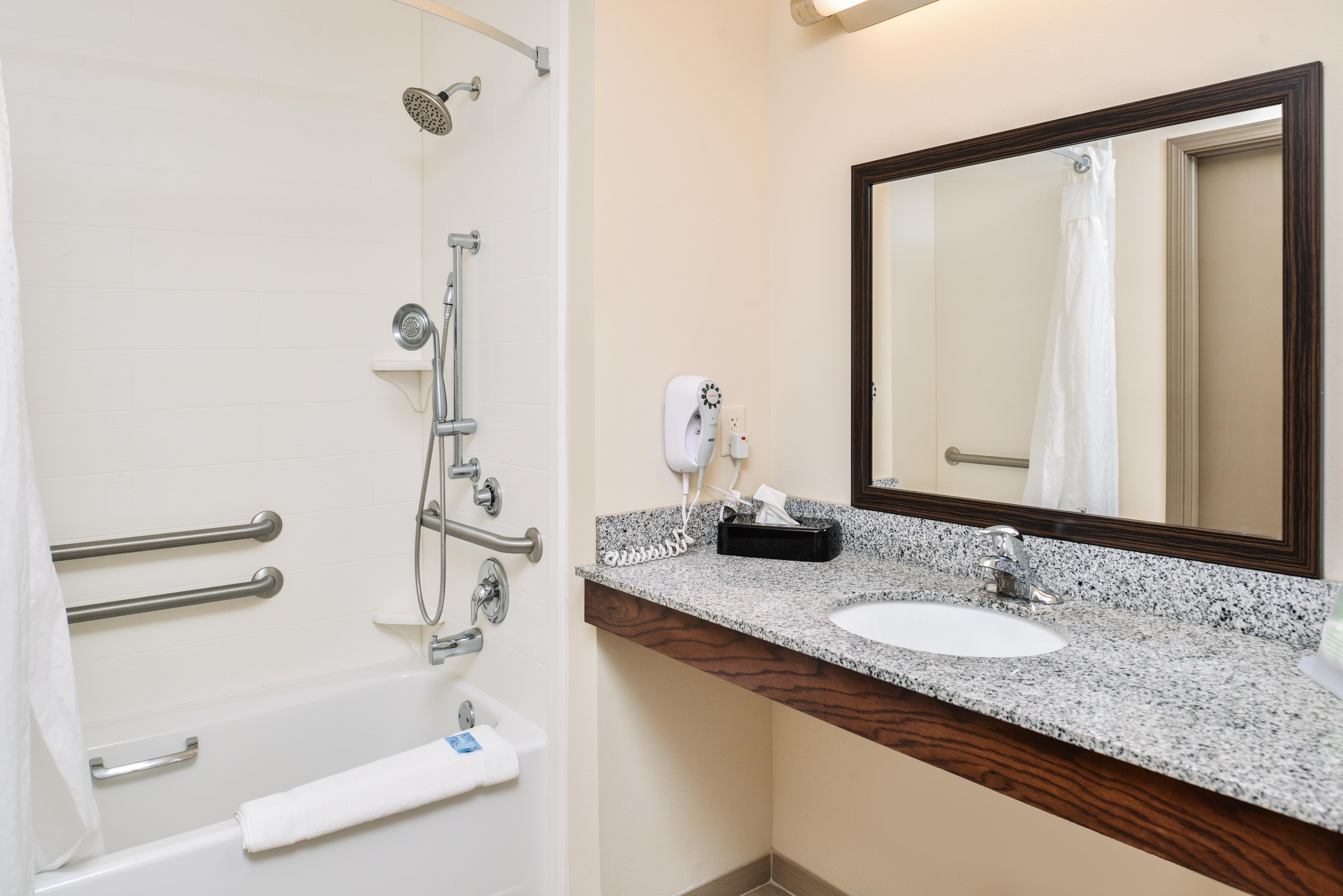 Holiday Inn Express Hotel & Suites York By Ihg Екстериор снимка