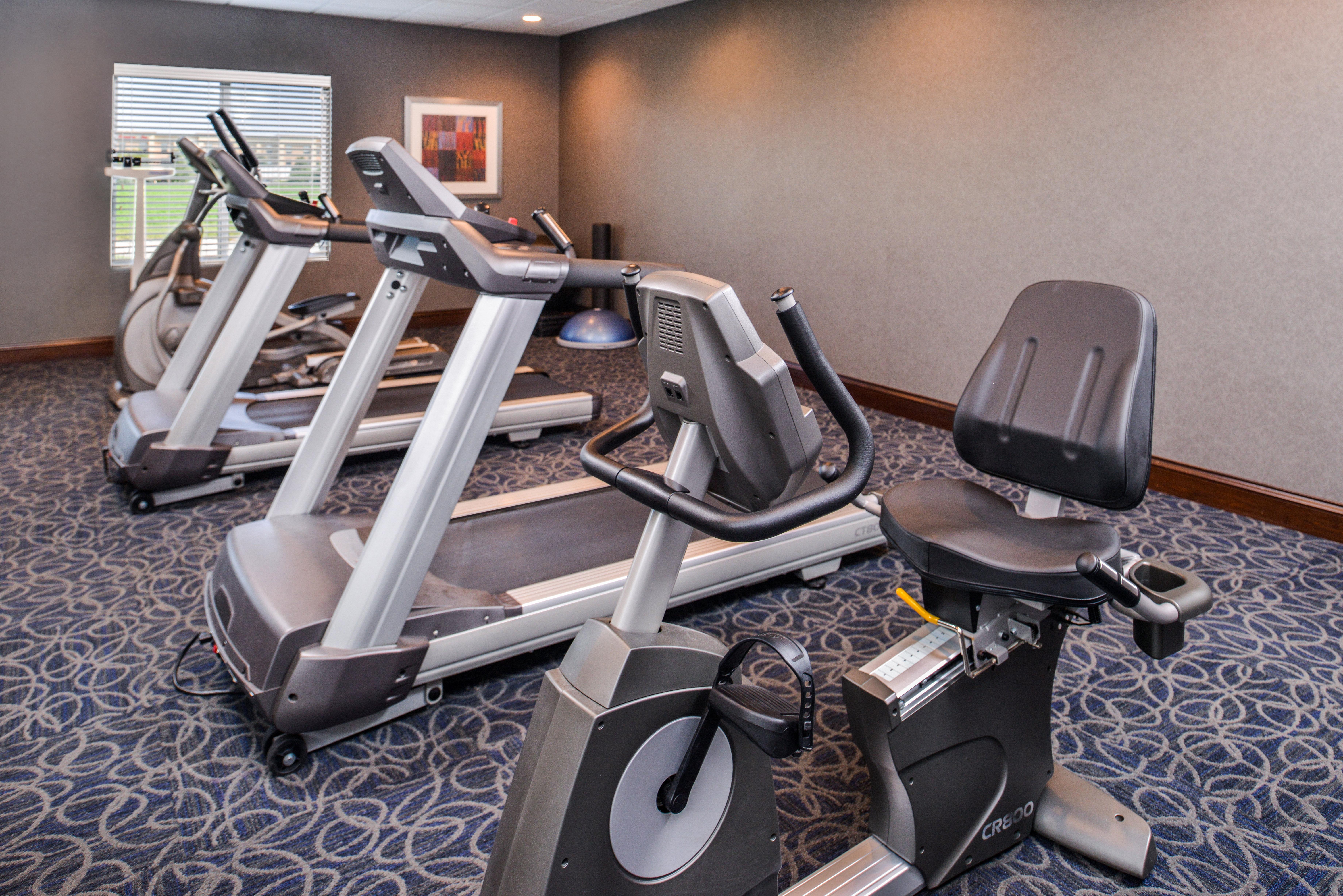 Holiday Inn Express Hotel & Suites York By Ihg Екстериор снимка